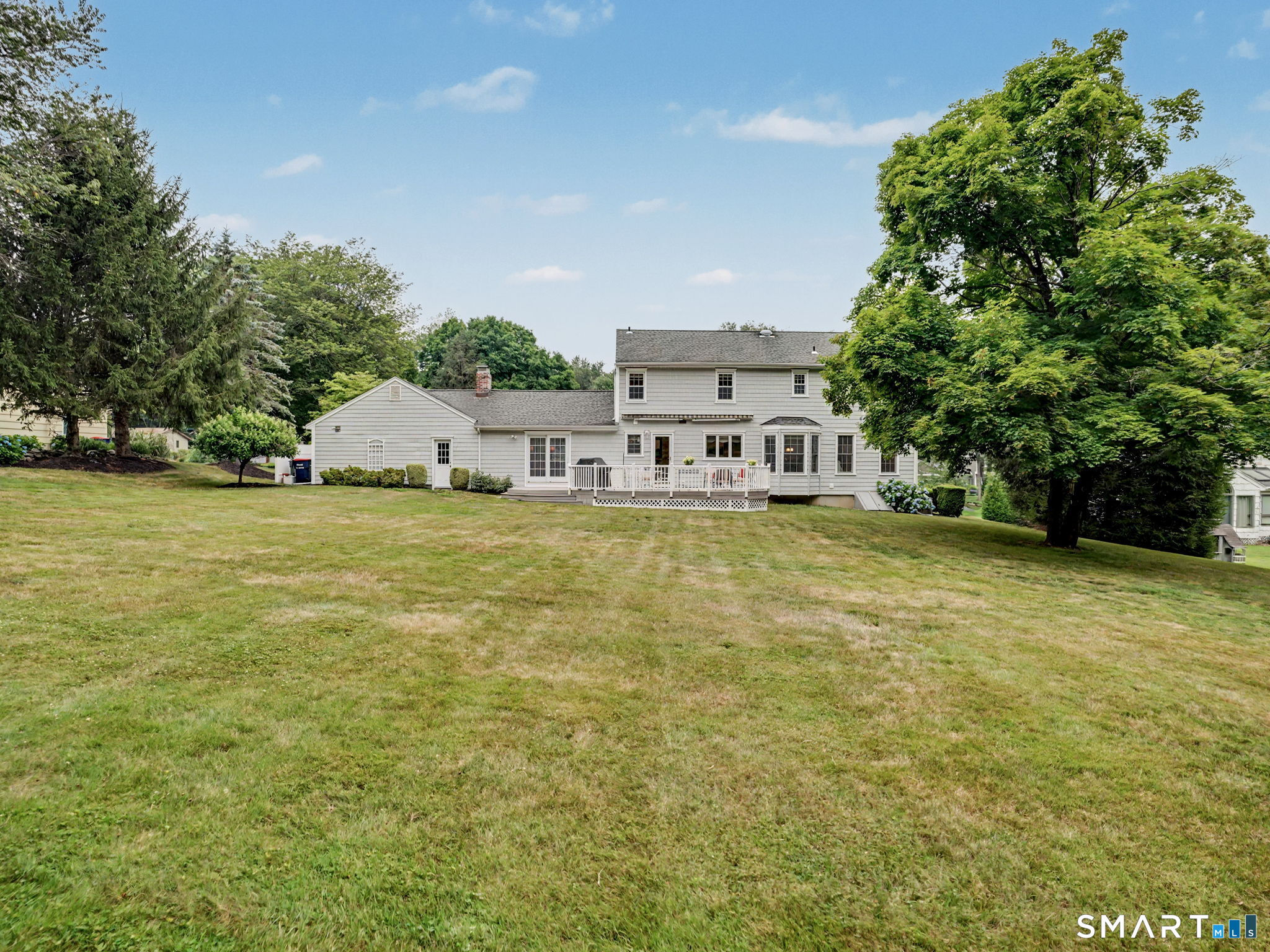 16 Mallett Drive Trumbull CT 06611