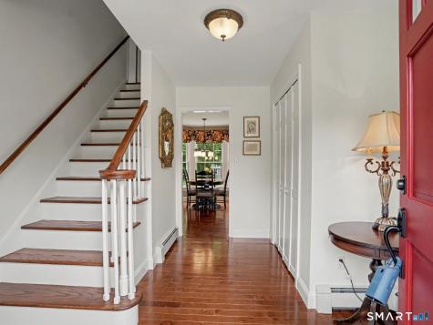 16 Mallett Drive Trumbull CT 06611