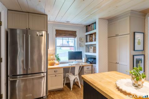 18 Hicksville Road Cromwell CT 06416