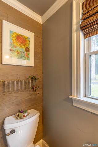18 Hicksville Road Cromwell CT 06416