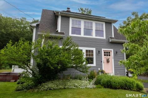 18 Hicksville Road Cromwell CT 06416