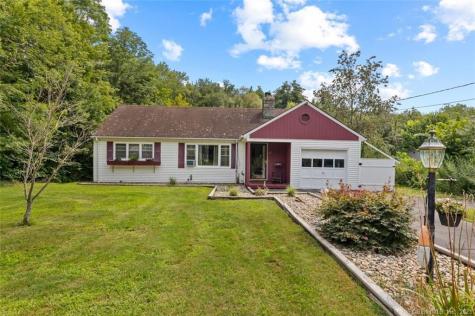 47 School Street Avon CT 06001