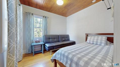 92 Ocean Avenue West Haven CT 06516