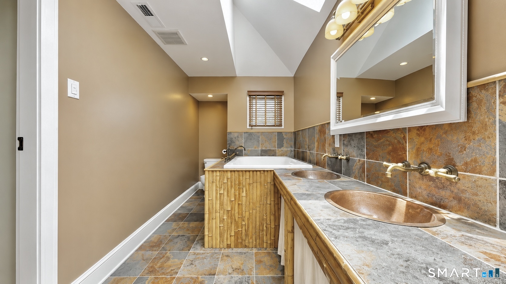 92 Ocean Avenue West Haven CT 06516