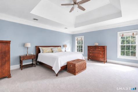 305 South Gate Lane Fairfield CT 06890