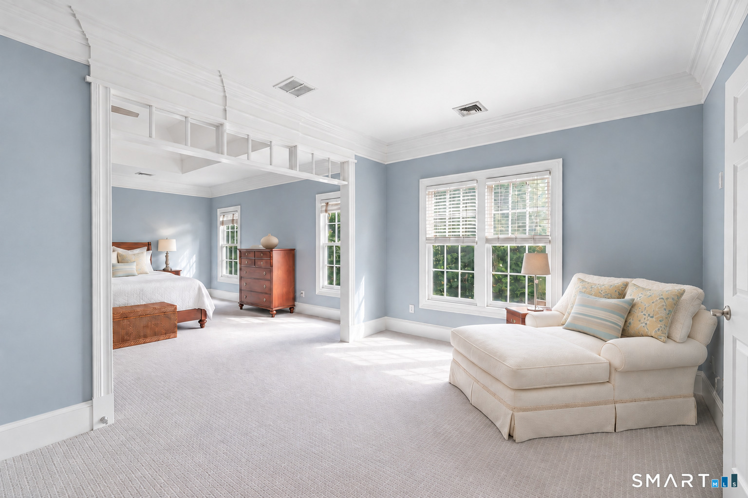 305 South Gate Lane Fairfield CT 06890