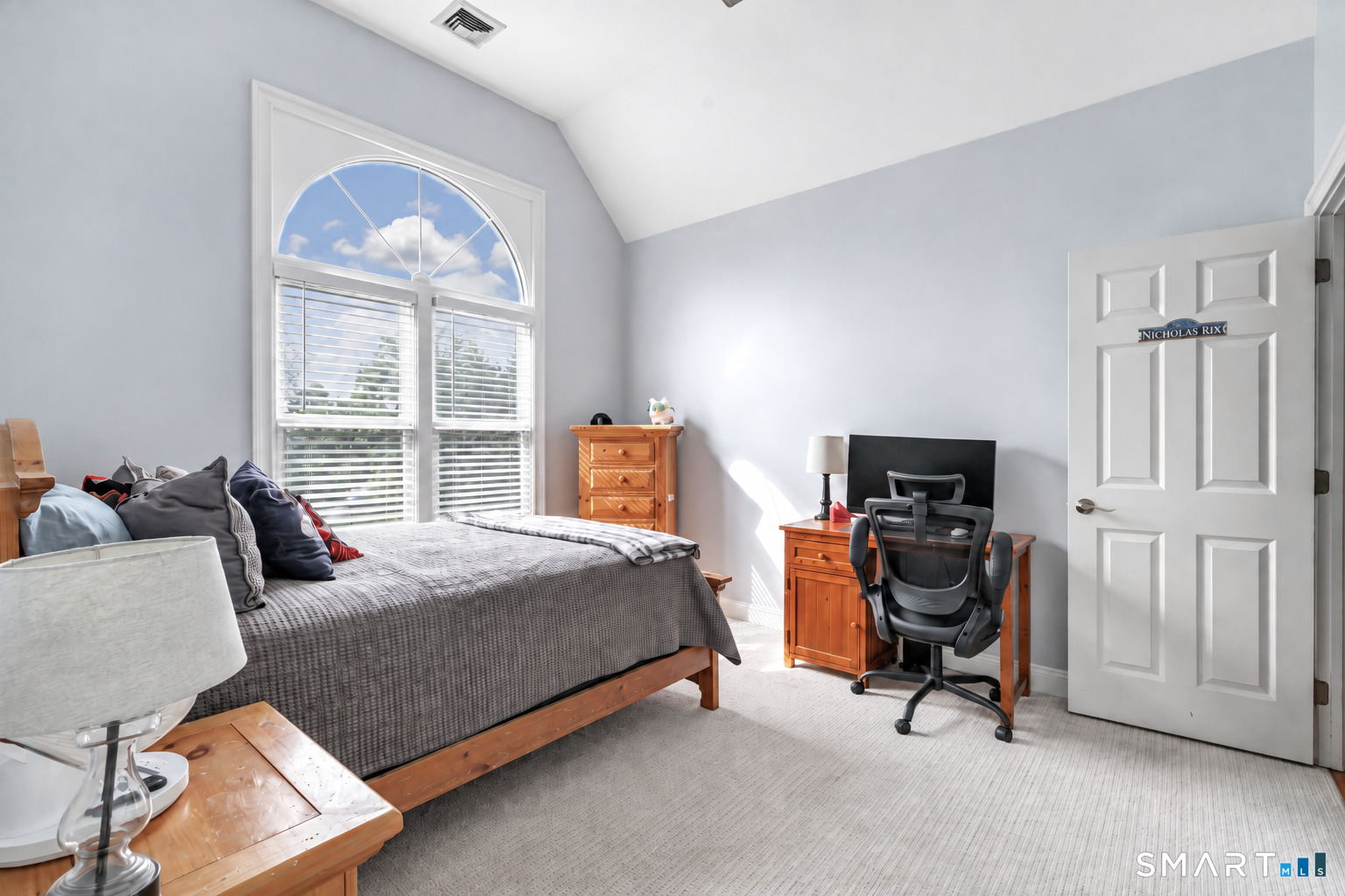 305 South Gate Lane Fairfield CT 06890
