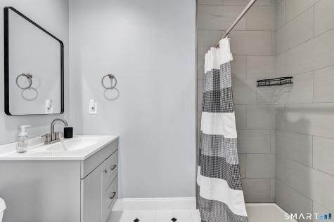 305 South Gate Lane Fairfield CT 06890