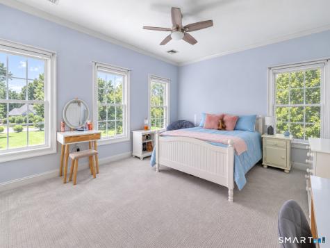305 South Gate Lane Fairfield CT 06890