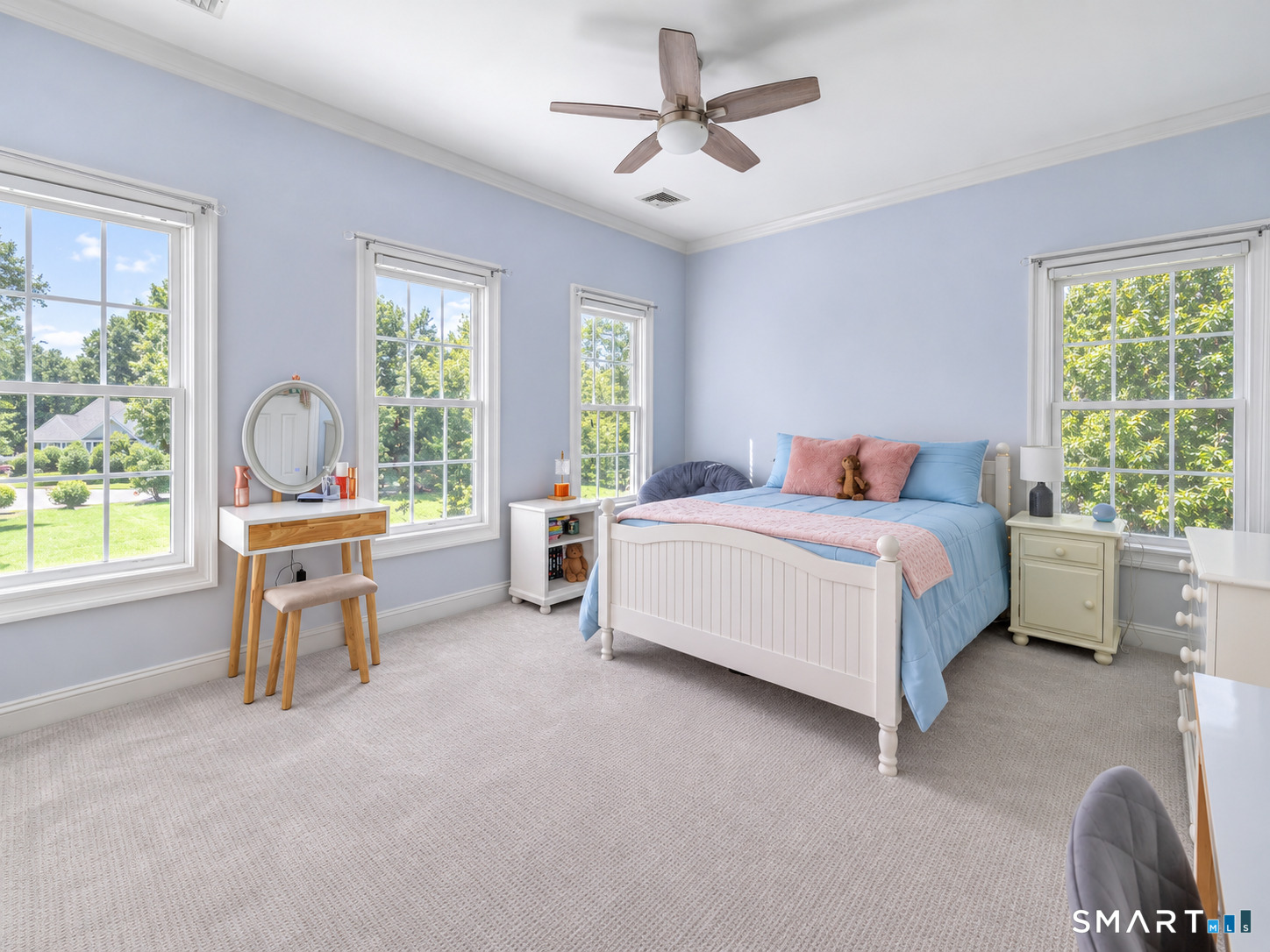 305 South Gate Lane Fairfield CT 06890