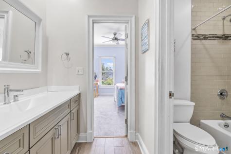 305 South Gate Lane Fairfield CT 06890