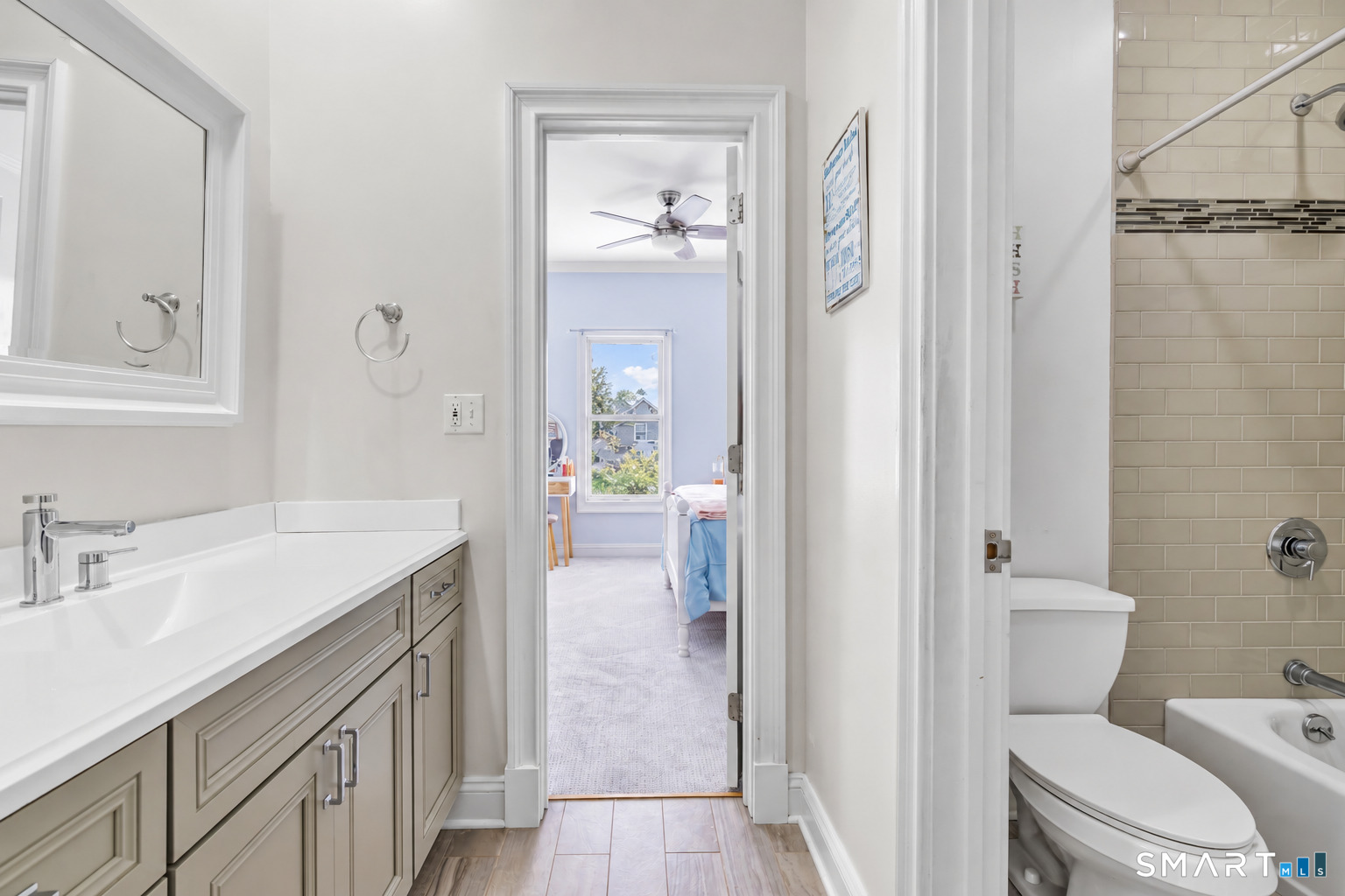 305 South Gate Lane Fairfield CT 06890