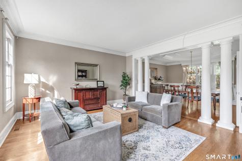 305 South Gate Lane Fairfield CT 06890