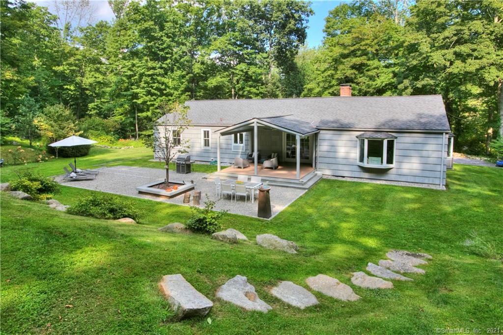 6 Deep Valley Road New Canaan CT 06840
