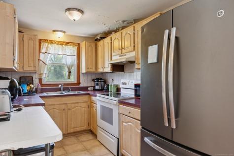 2 Sandra Drive Bloomfield CT 06002