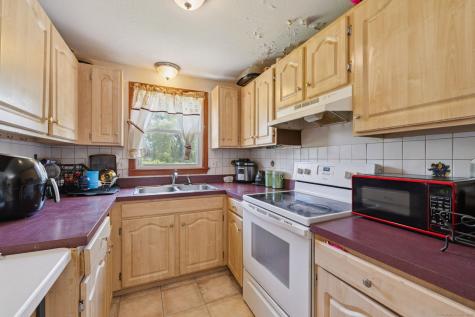 2 Sandra Drive Bloomfield CT 06002