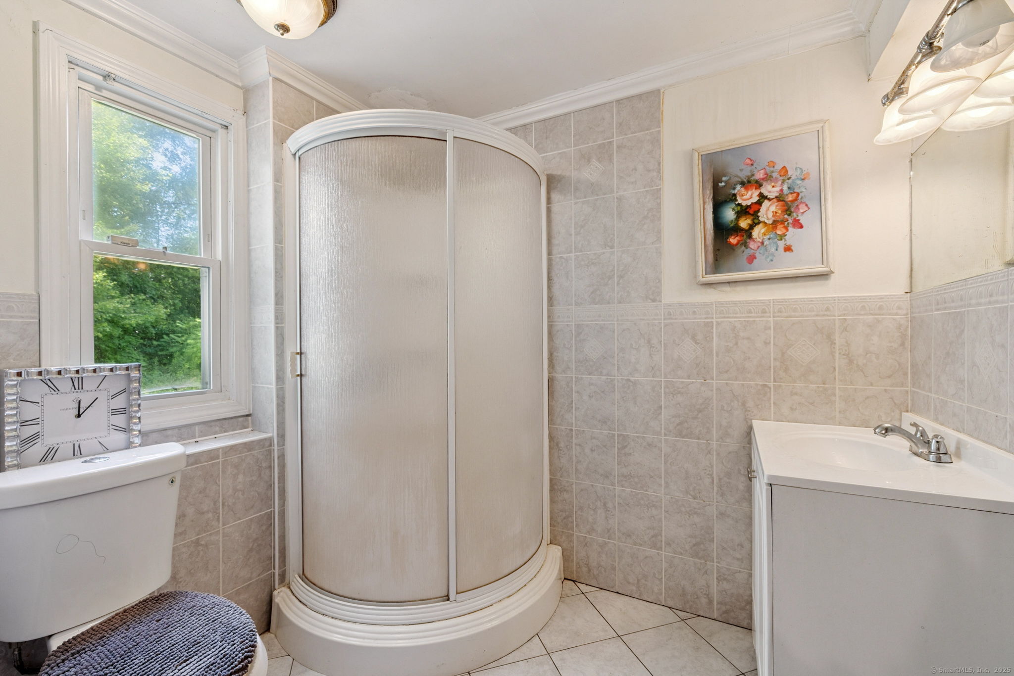 2 Sandra Drive Bloomfield CT 06002