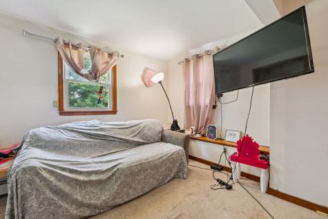 2 Sandra Drive Bloomfield CT 06002