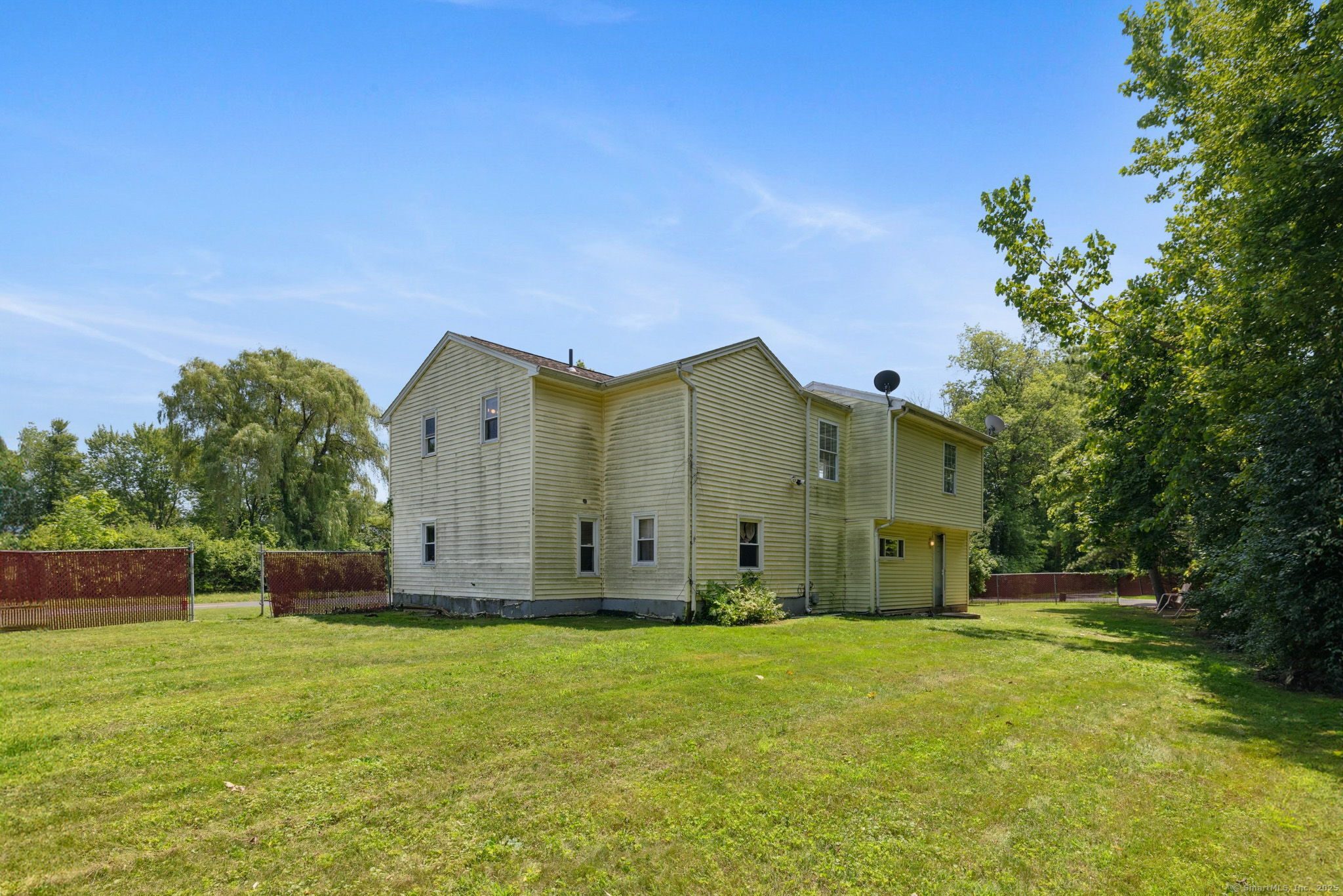 2 Sandra Drive Bloomfield CT 06002