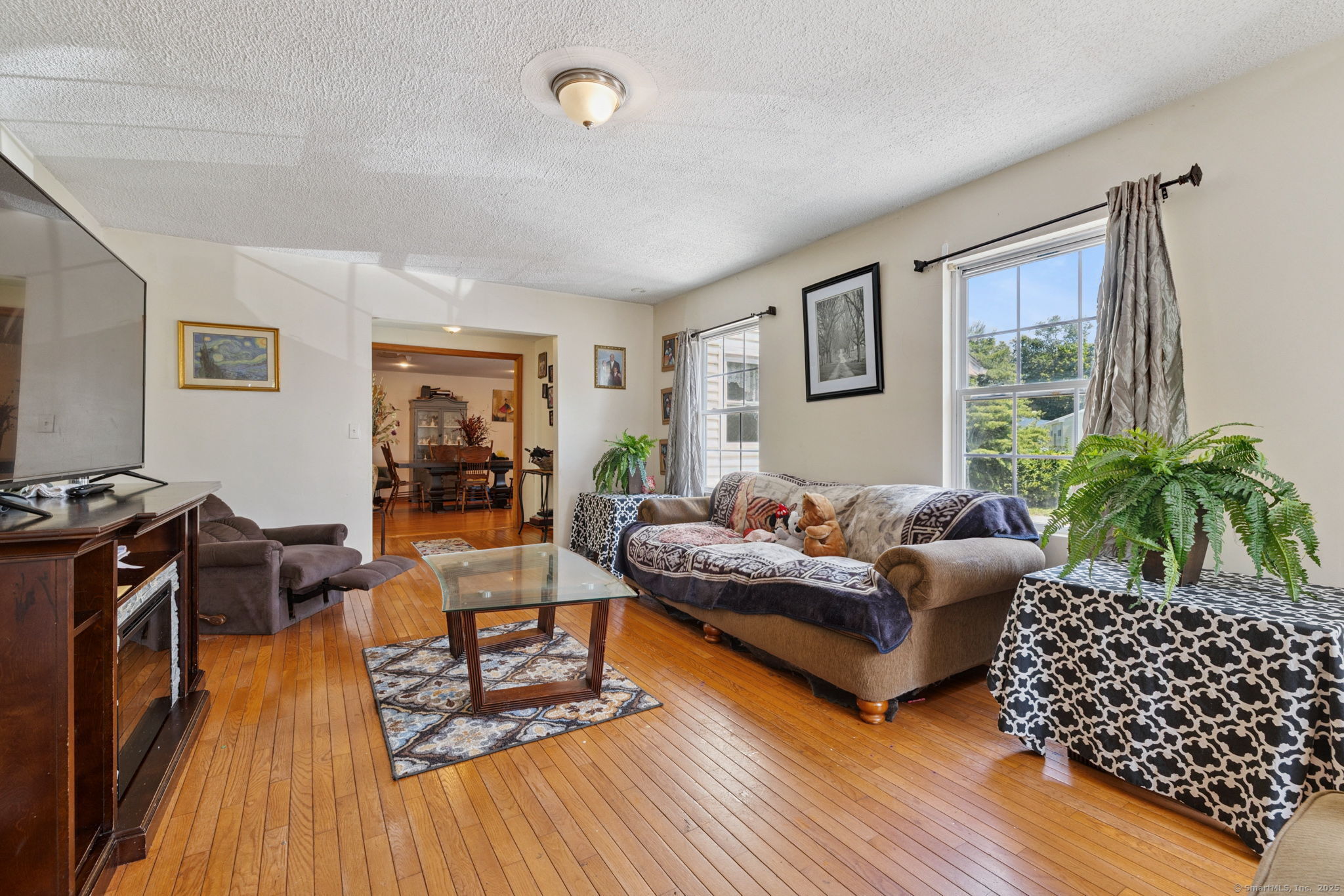 2 Sandra Drive Bloomfield CT 06002