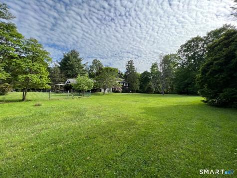 18 Briar Oak Drive Weston CT 06883