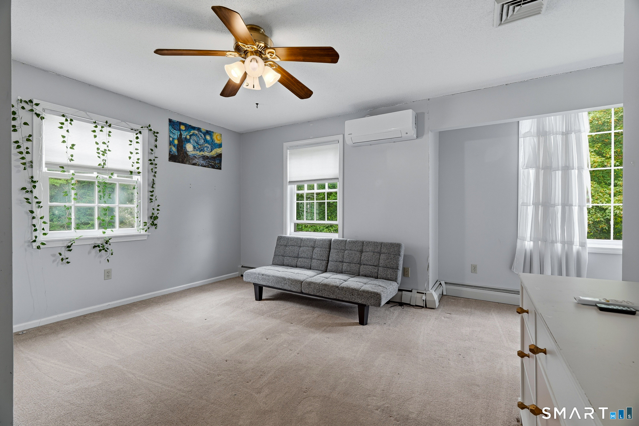 4 Lovers Lane East Lyme CT 06333