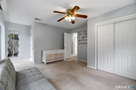 4 Lovers Lane East Lyme CT 06333