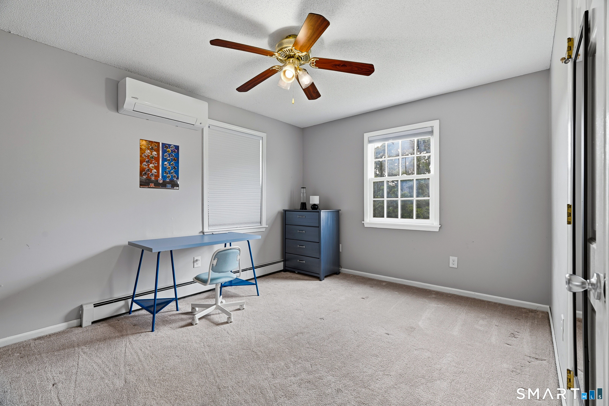 4 Lovers Lane East Lyme CT 06333