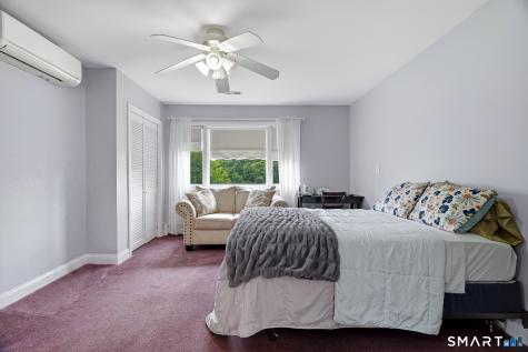 4 Lovers Lane East Lyme CT 06333