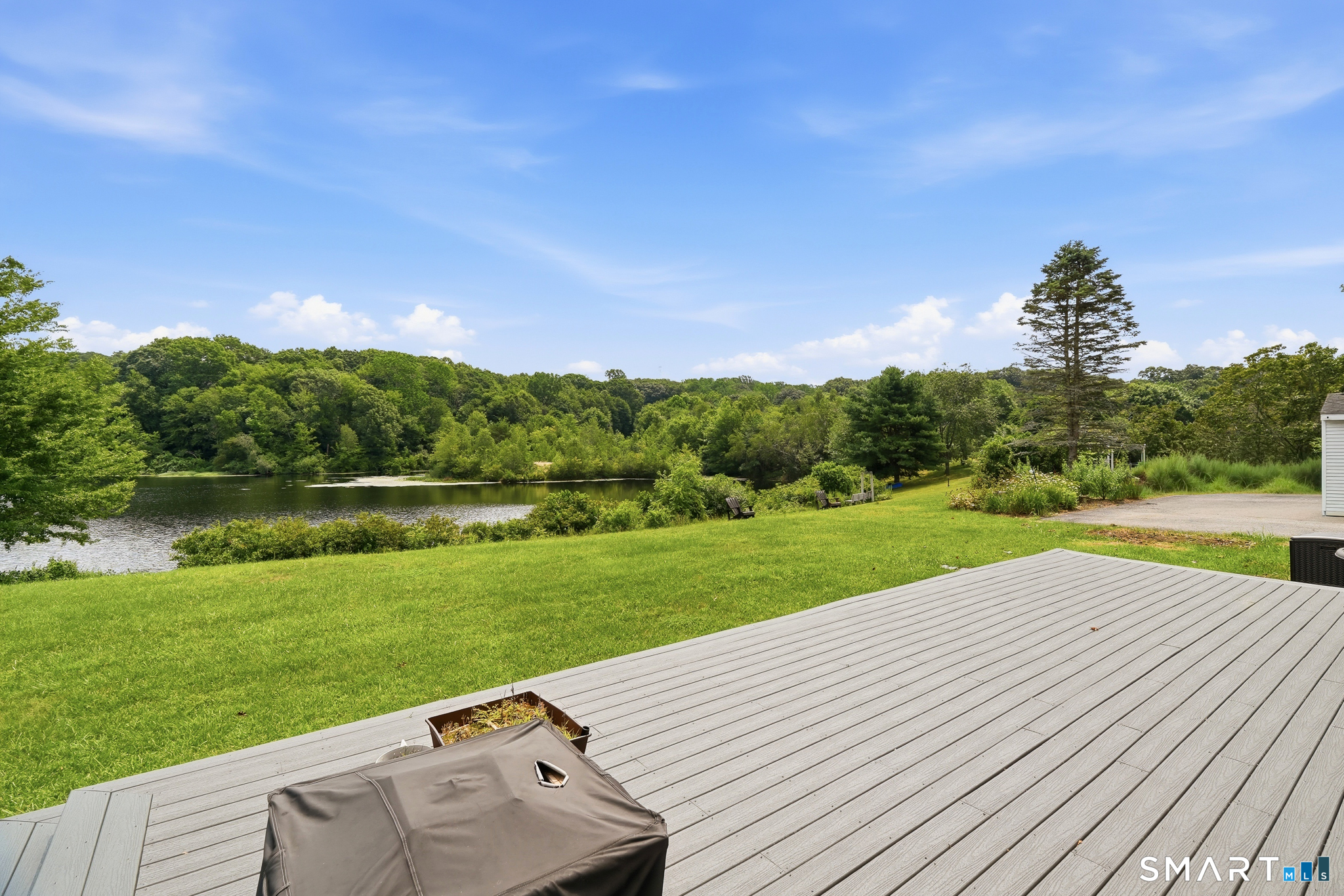 4 Lovers Lane East Lyme CT 06333