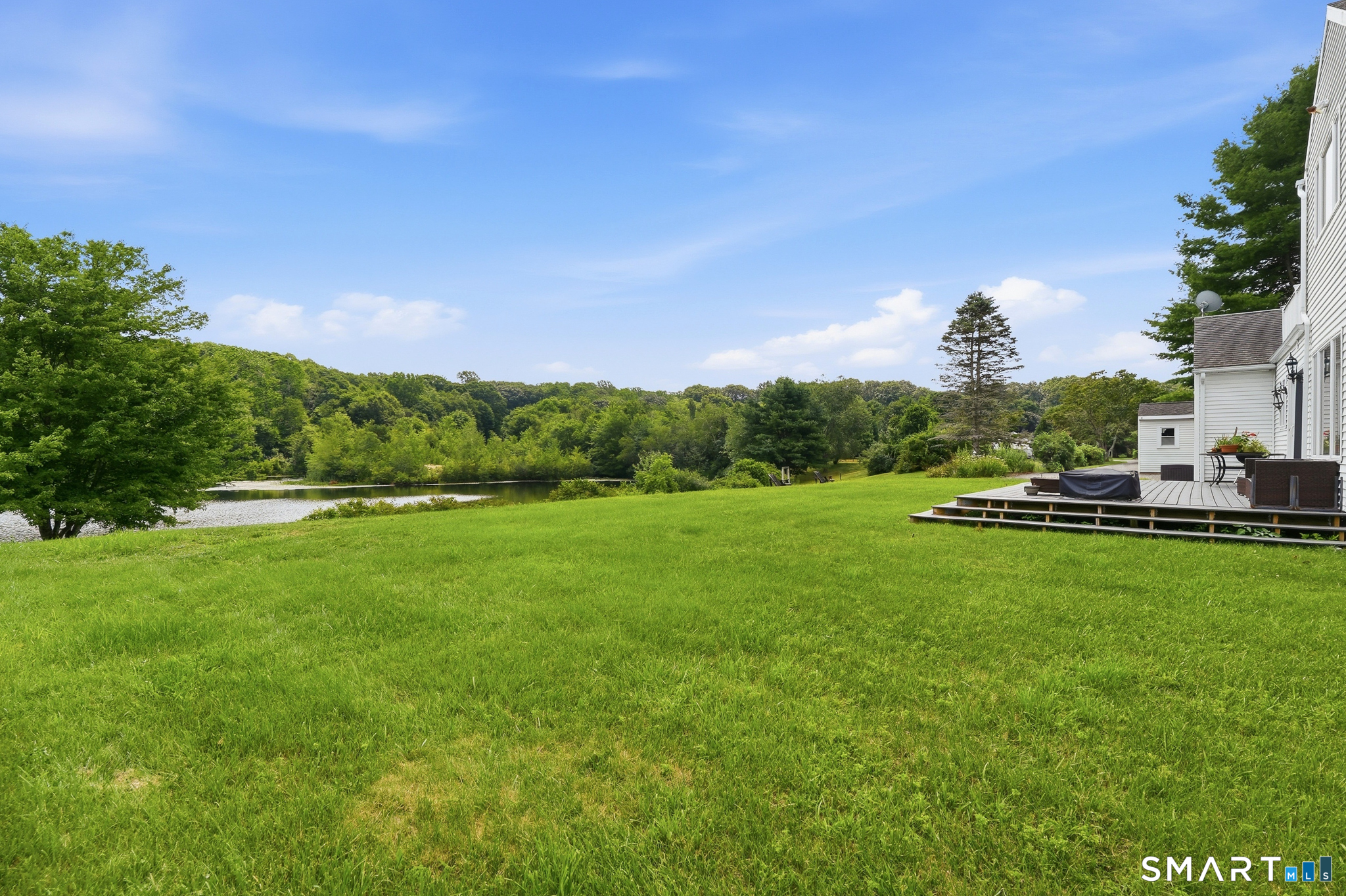4 Lovers Lane East Lyme CT 06333