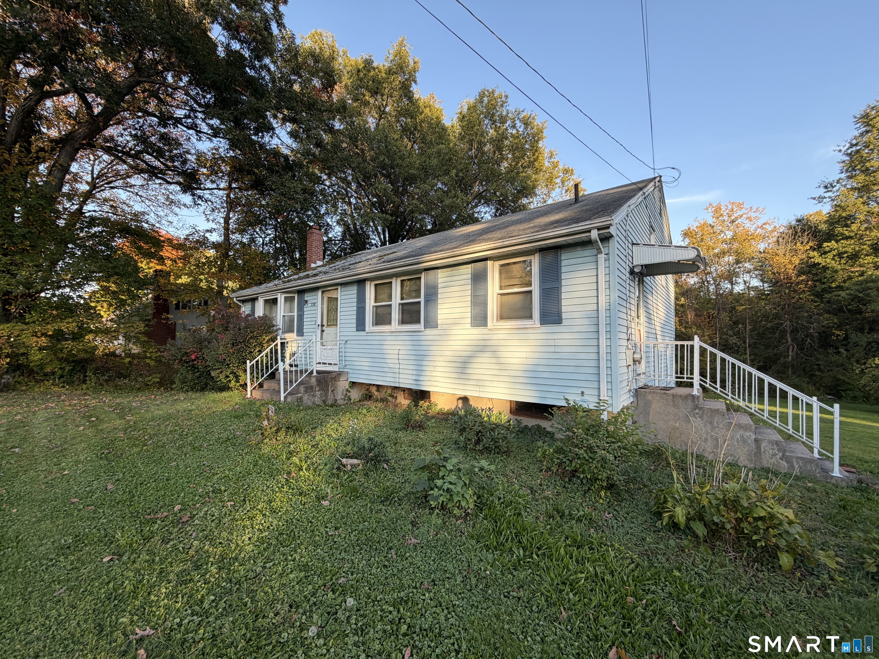 228 Tunxis Avenue Bloomfield CT 06002