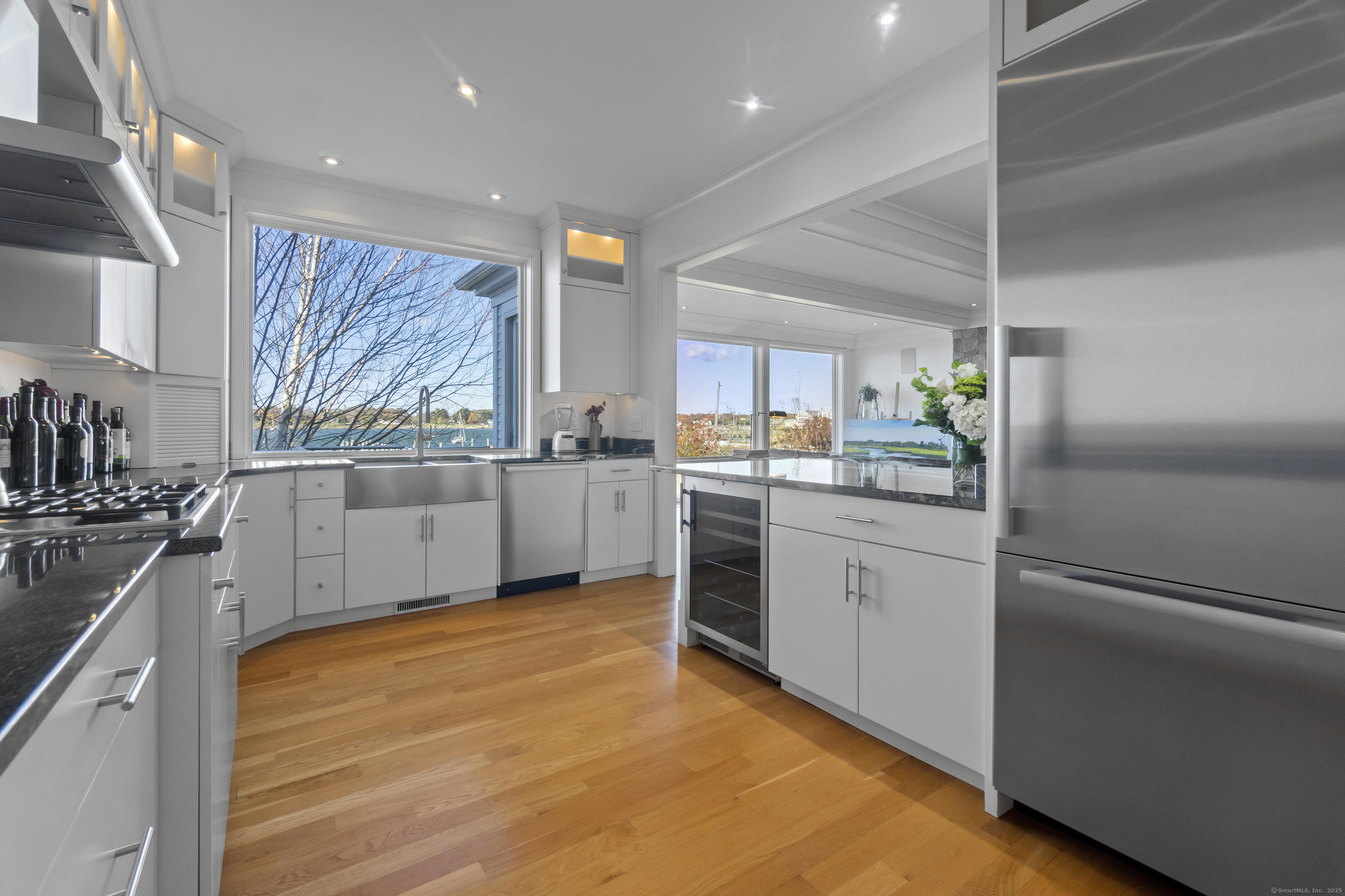 92 Water Street Stonington CT 06378