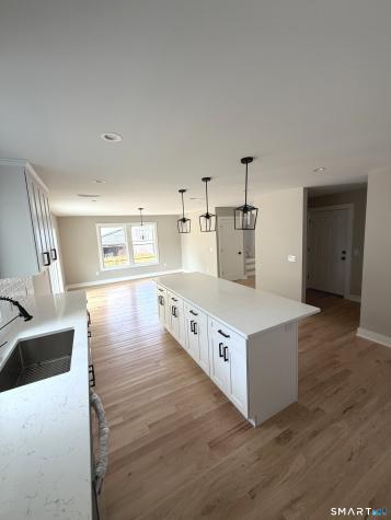 17 Dracut Avenue Waterbury CT 06704