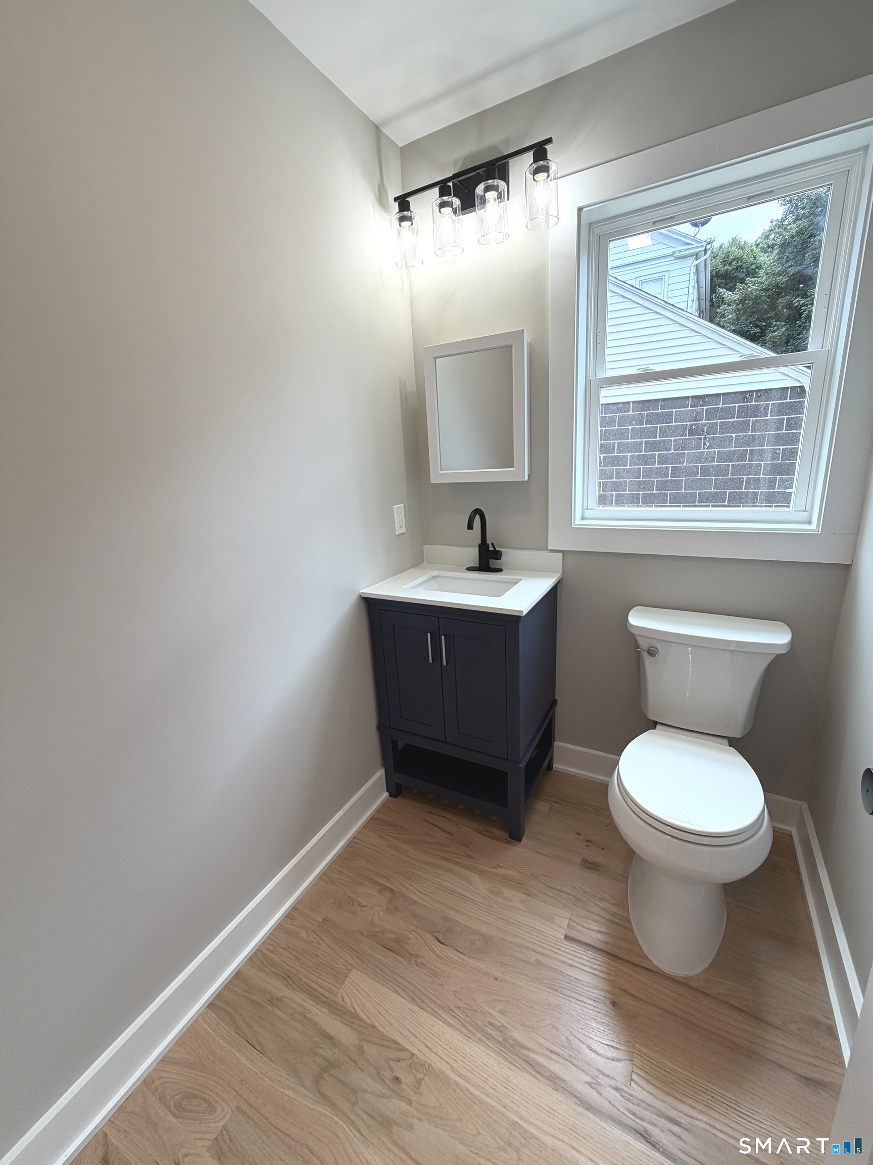 17 Dracut Avenue Waterbury CT 06704