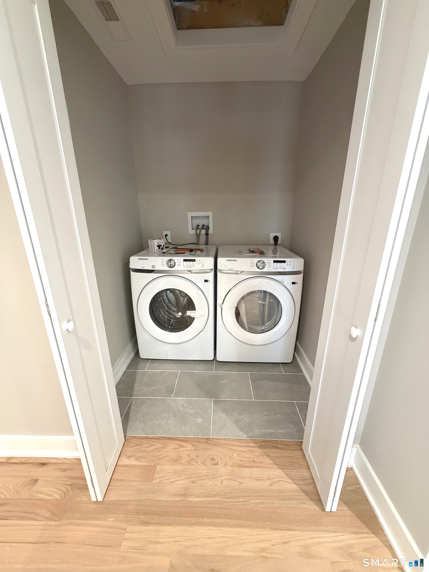17 Dracut Avenue Waterbury CT 06704