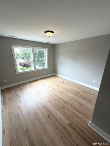 17 Dracut Avenue Waterbury CT 06704