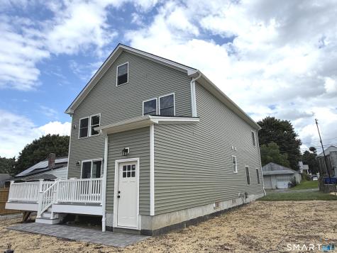 17 Dracut Avenue Waterbury CT 06704