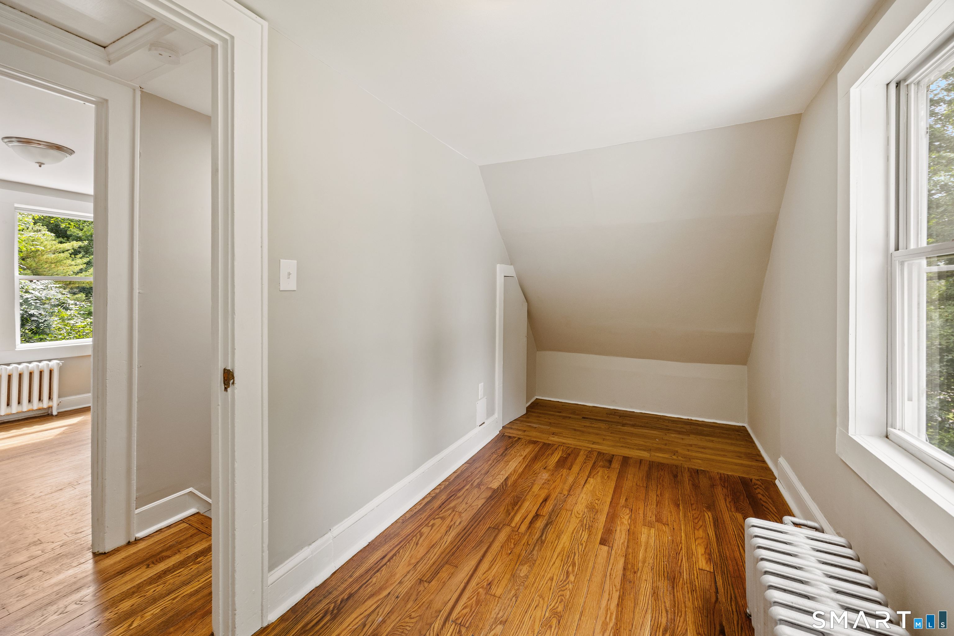 327 Steinmann Avenue Middlebury CT 06762