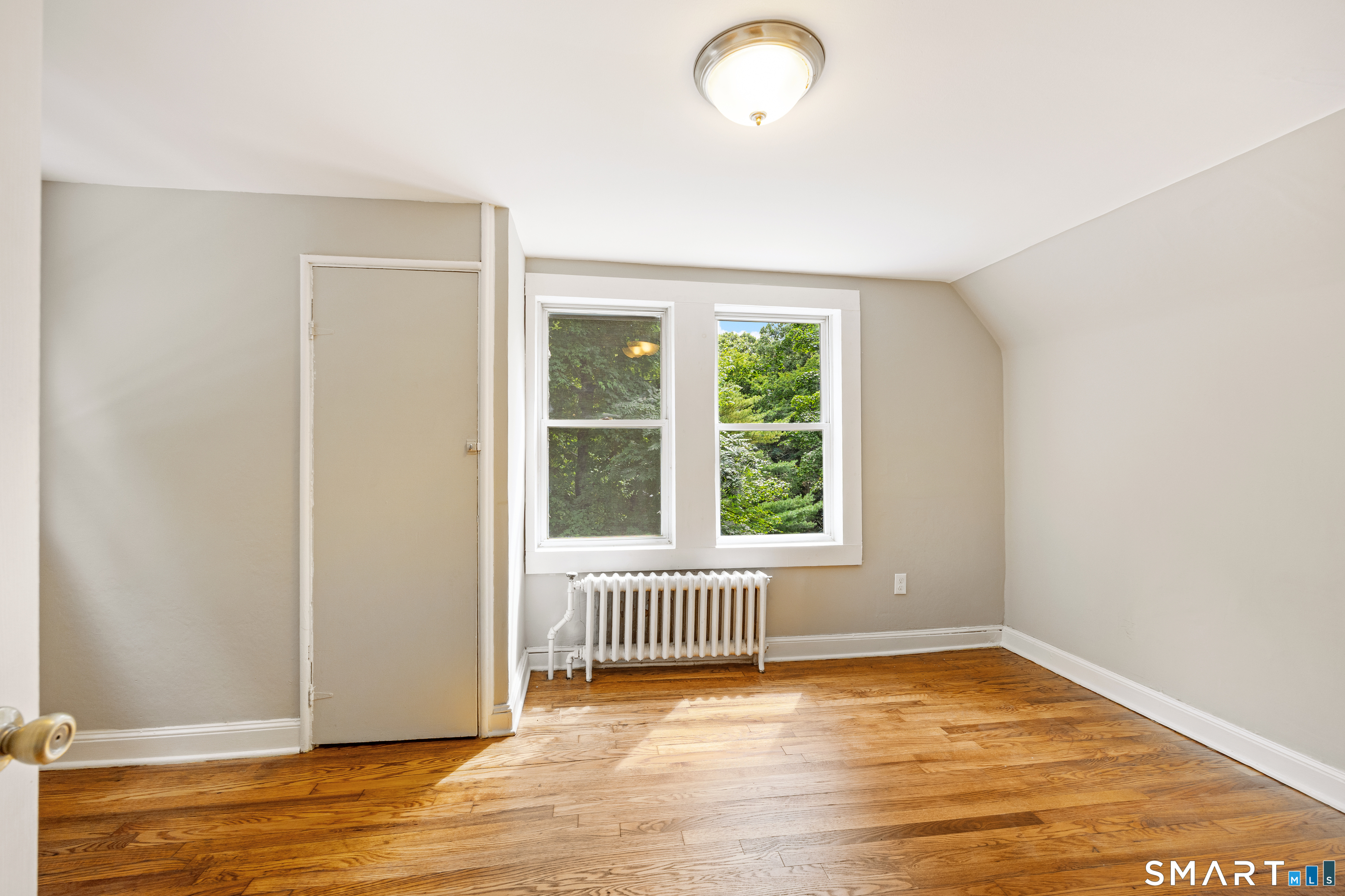 327 Steinmann Avenue Middlebury CT 06762
