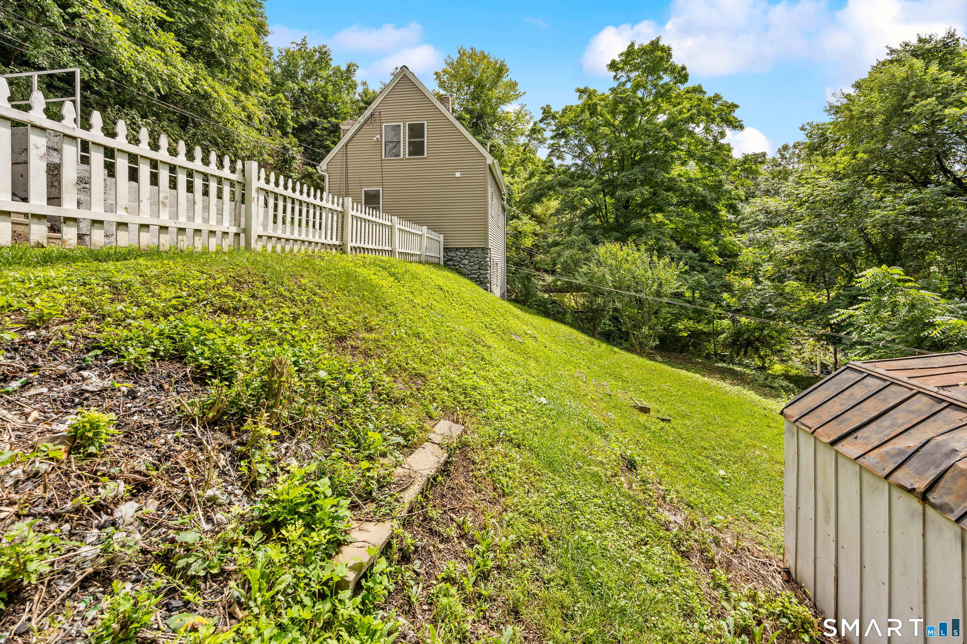 327 Steinmann Avenue Middlebury CT 06762