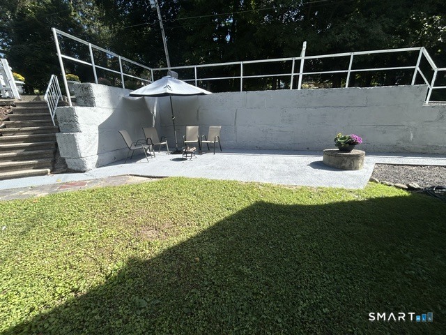 327 Steinmann Avenue Middlebury CT 06762