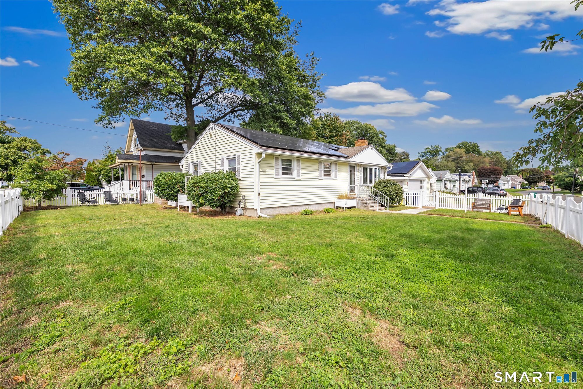10 Nichols Terrace Stratford CT 06614