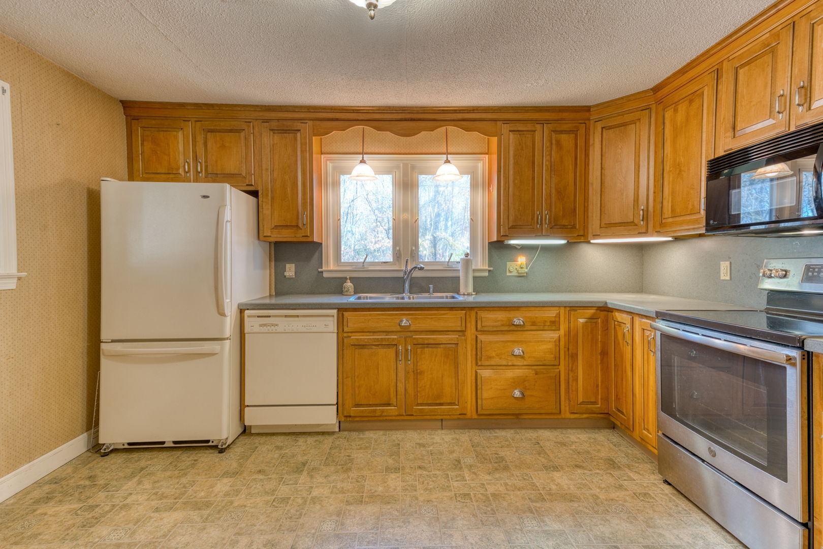 578 Old Turnpike Road Southington CT 06479