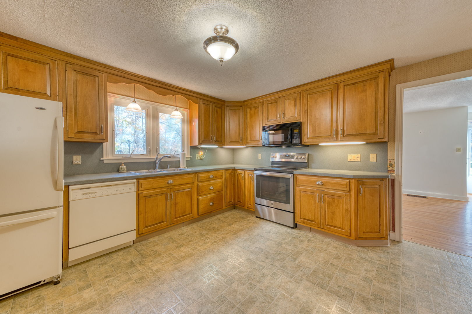 578 Old Turnpike Road Southington CT 06479