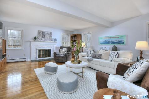 42 Scodon Drive Ridgefield CT 06877