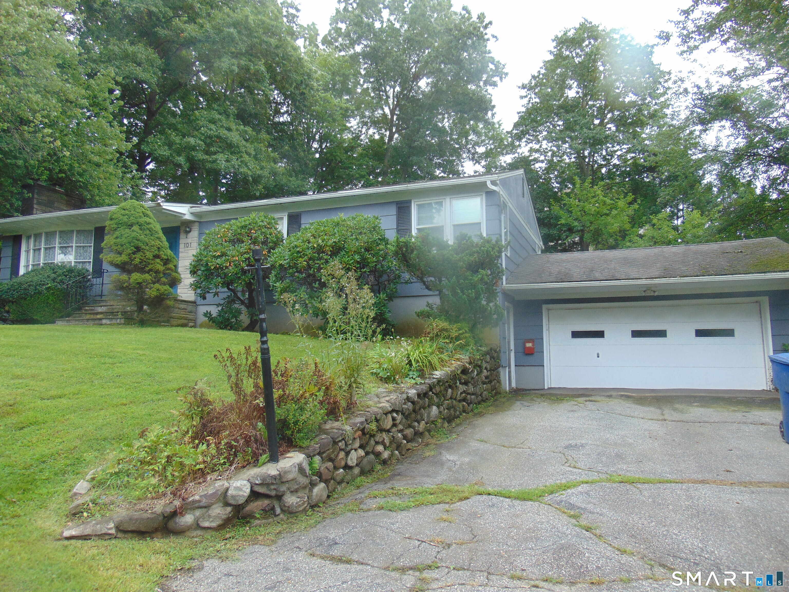 101 Birchwood Street Waterbury CT 06708