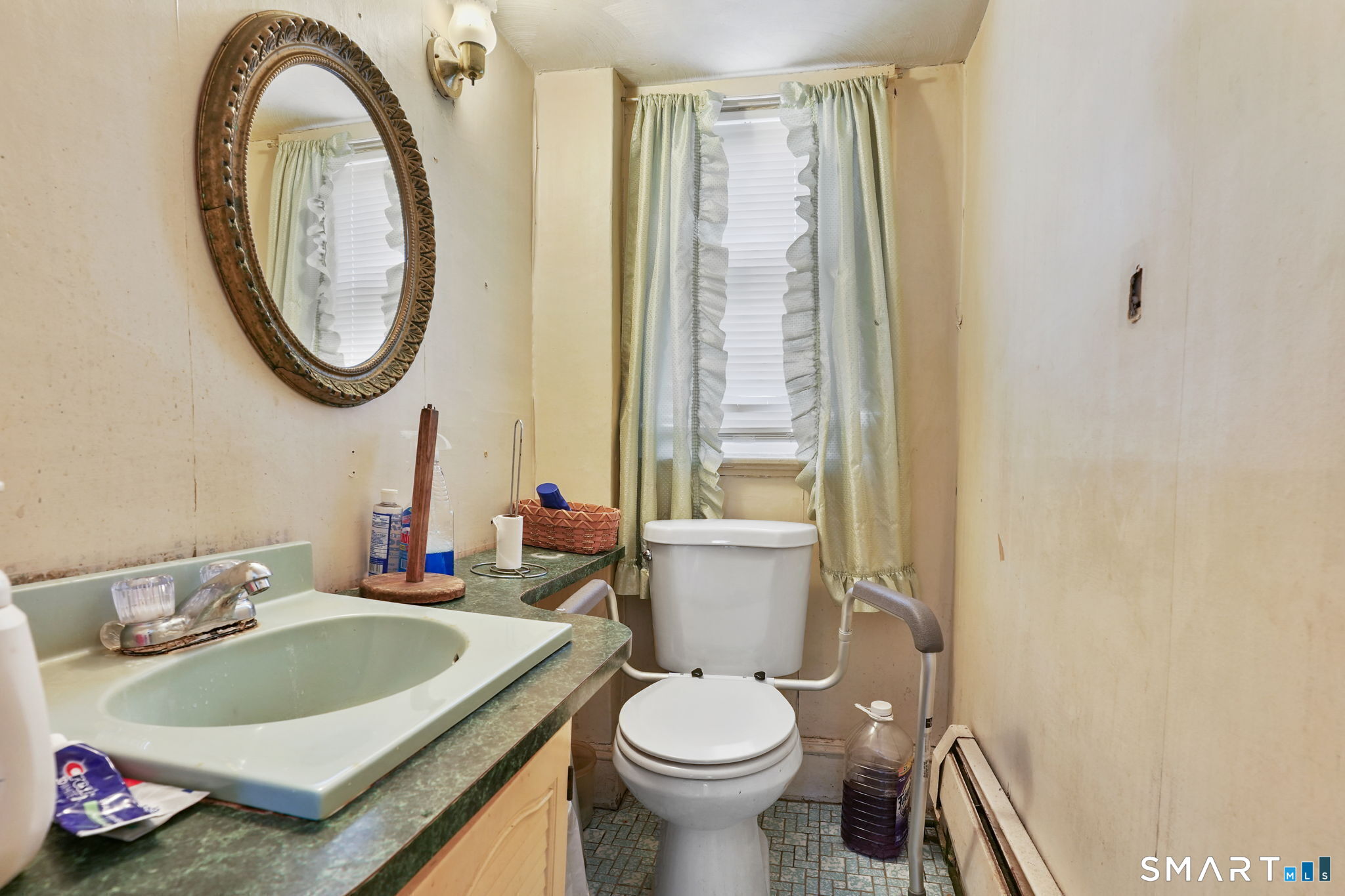 570 Broadview Terrace Hartford CT 06106