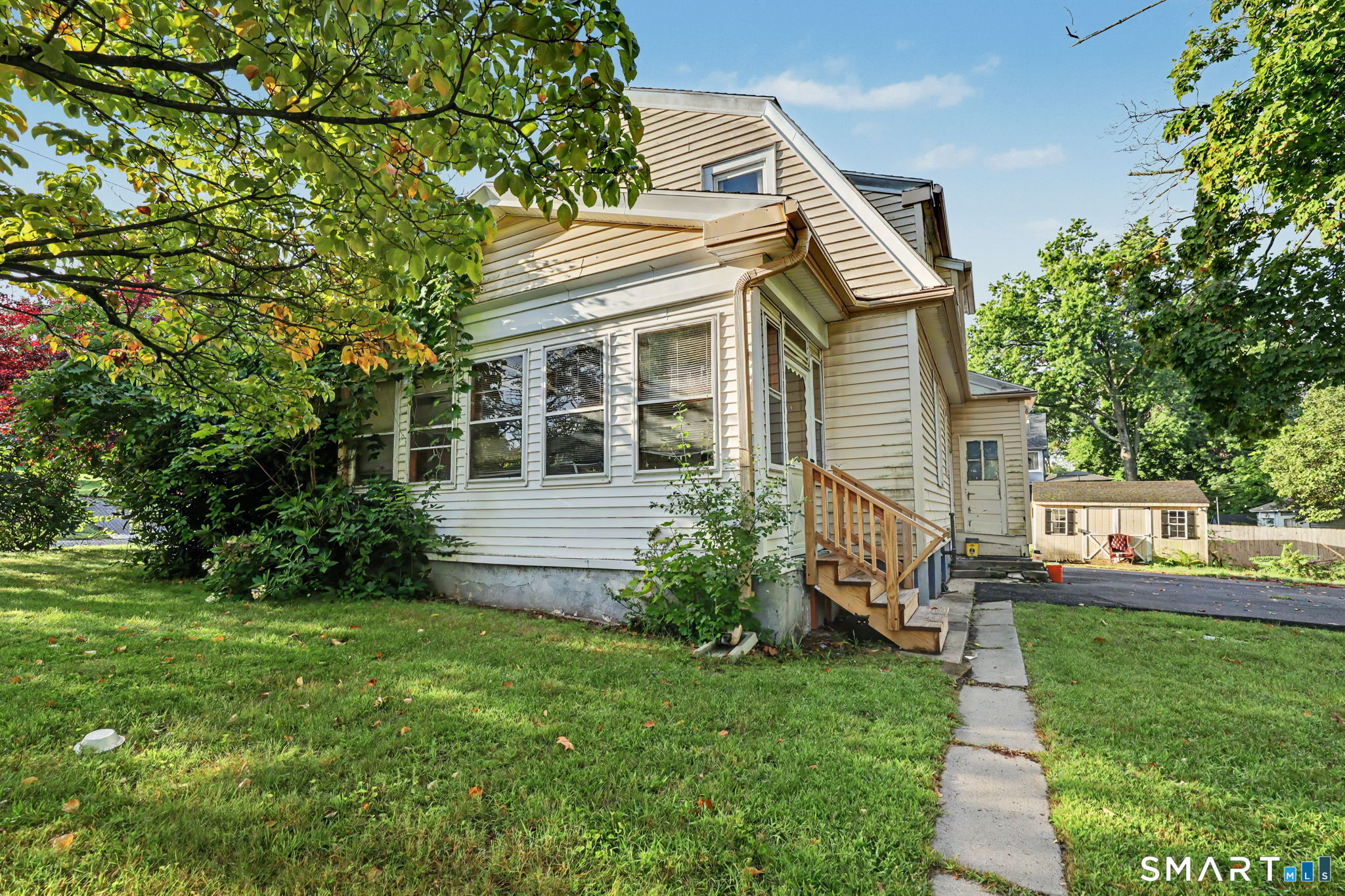 570 Broadview Terrace Hartford CT 06106