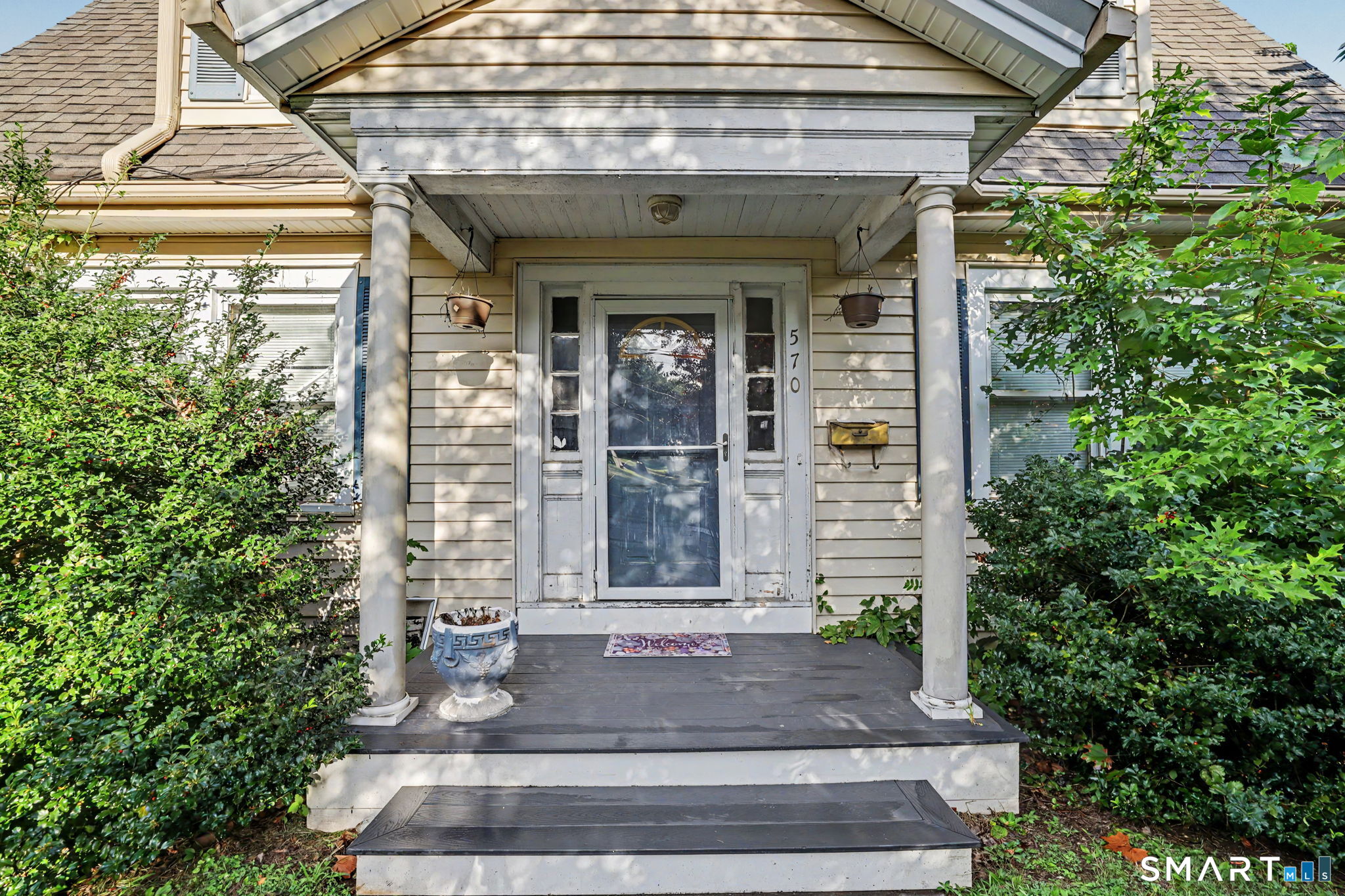570 Broadview Terrace Hartford CT 06106